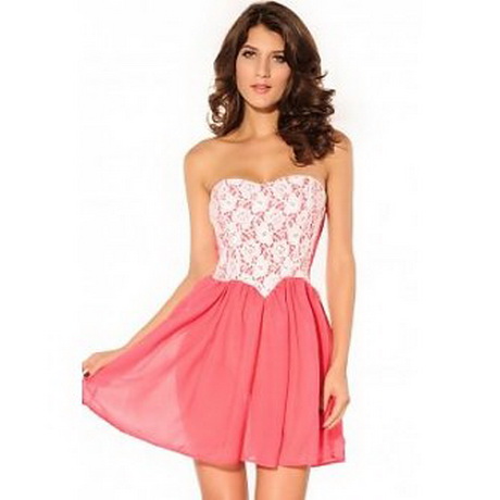 Licht roze jurk