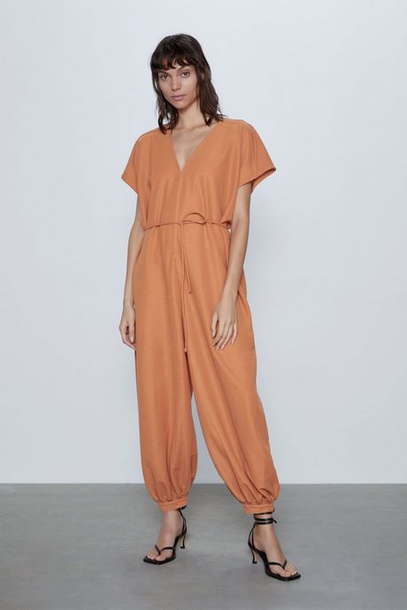 Jumpsuit voor lange vrouwen