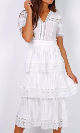 Lange witte jurk met kant