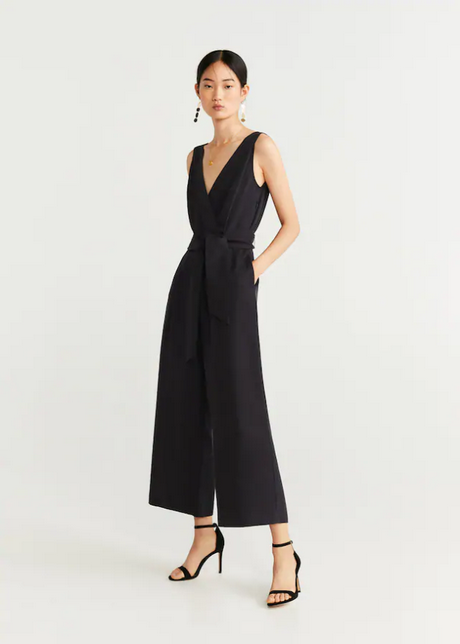 Zwarte jumpsuit mango