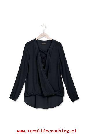 Lange donkerblauwe blouse