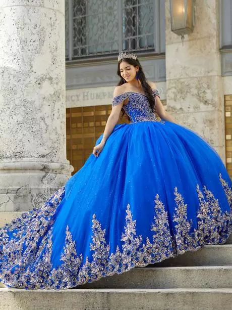 Royal blue 15 jurken 2024