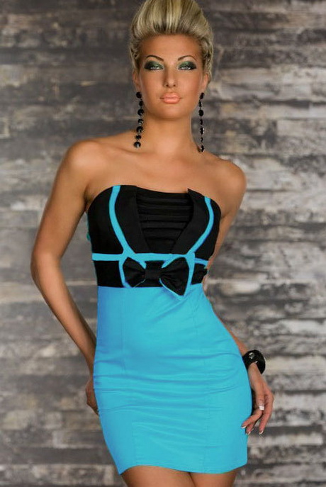 Blauwe strapless jurk