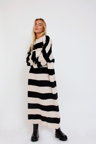 Zwarte sweater dress