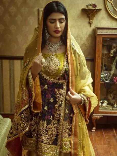 Mehndi jurk voor bruids 2023