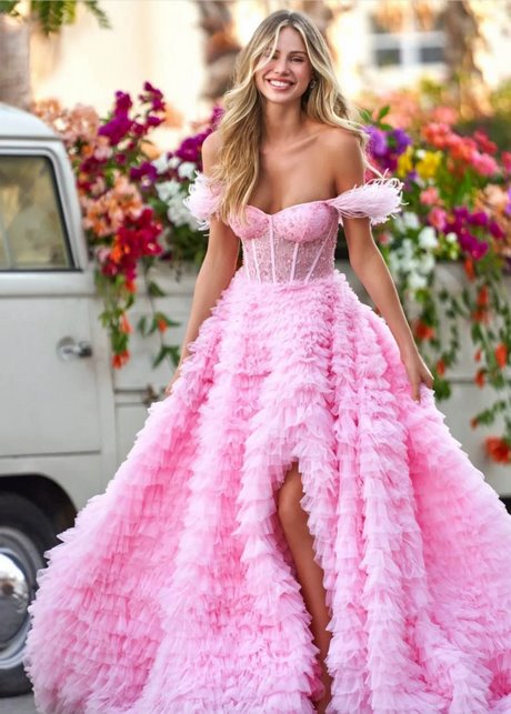 Designer prom dresses 2023